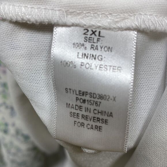 Polagram Smocked Bodice Floral Dress 2X - Picture 3 of 6